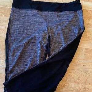 Gap Fit Gray and Black large Athletic Leggings